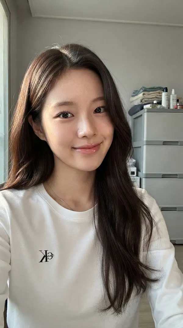 Warm Natural Selfie Portrait — image 1