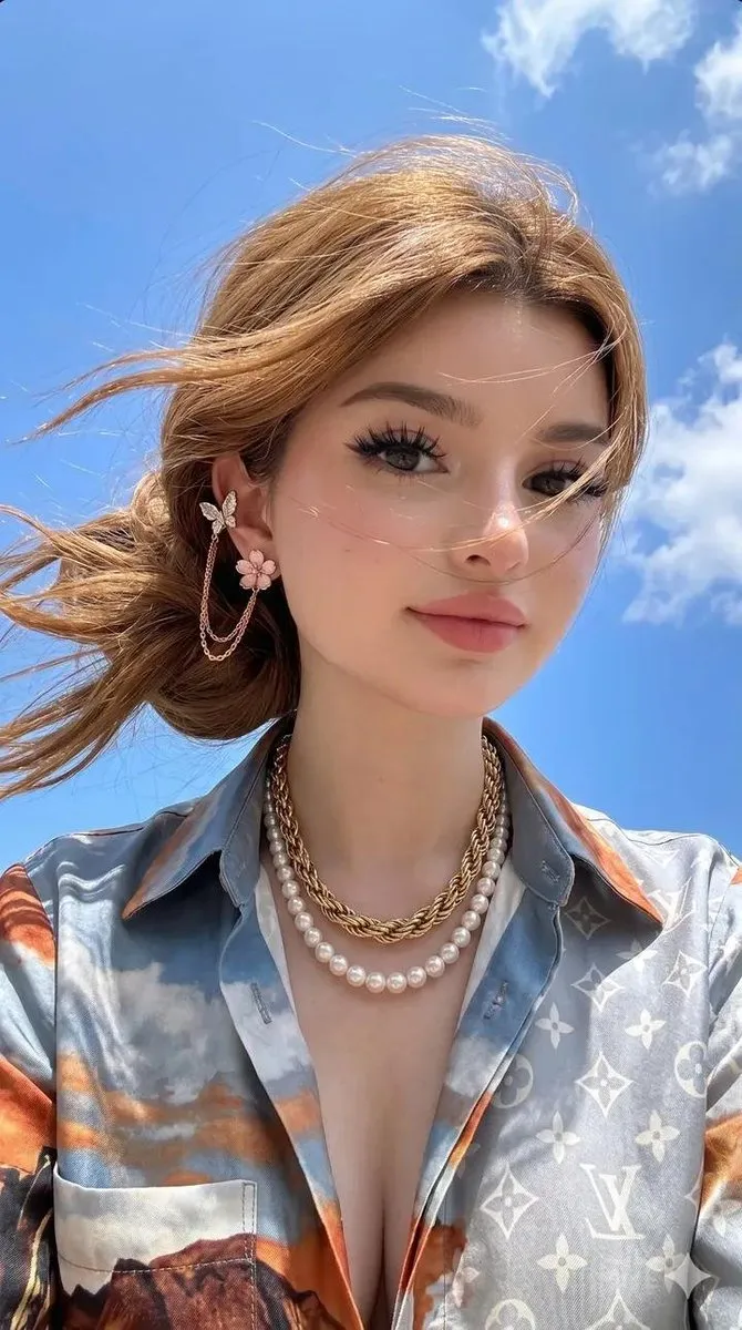 Summer Portrait with Fashion Styling